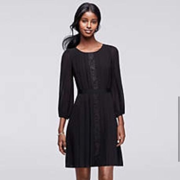 NWT Jessica Simpson Black Elegant Dress Size 4 - Picture 13 of 16